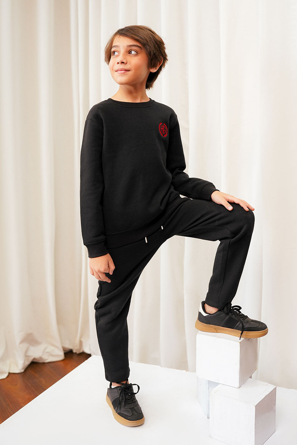 Black Sweat Shirt For Boys