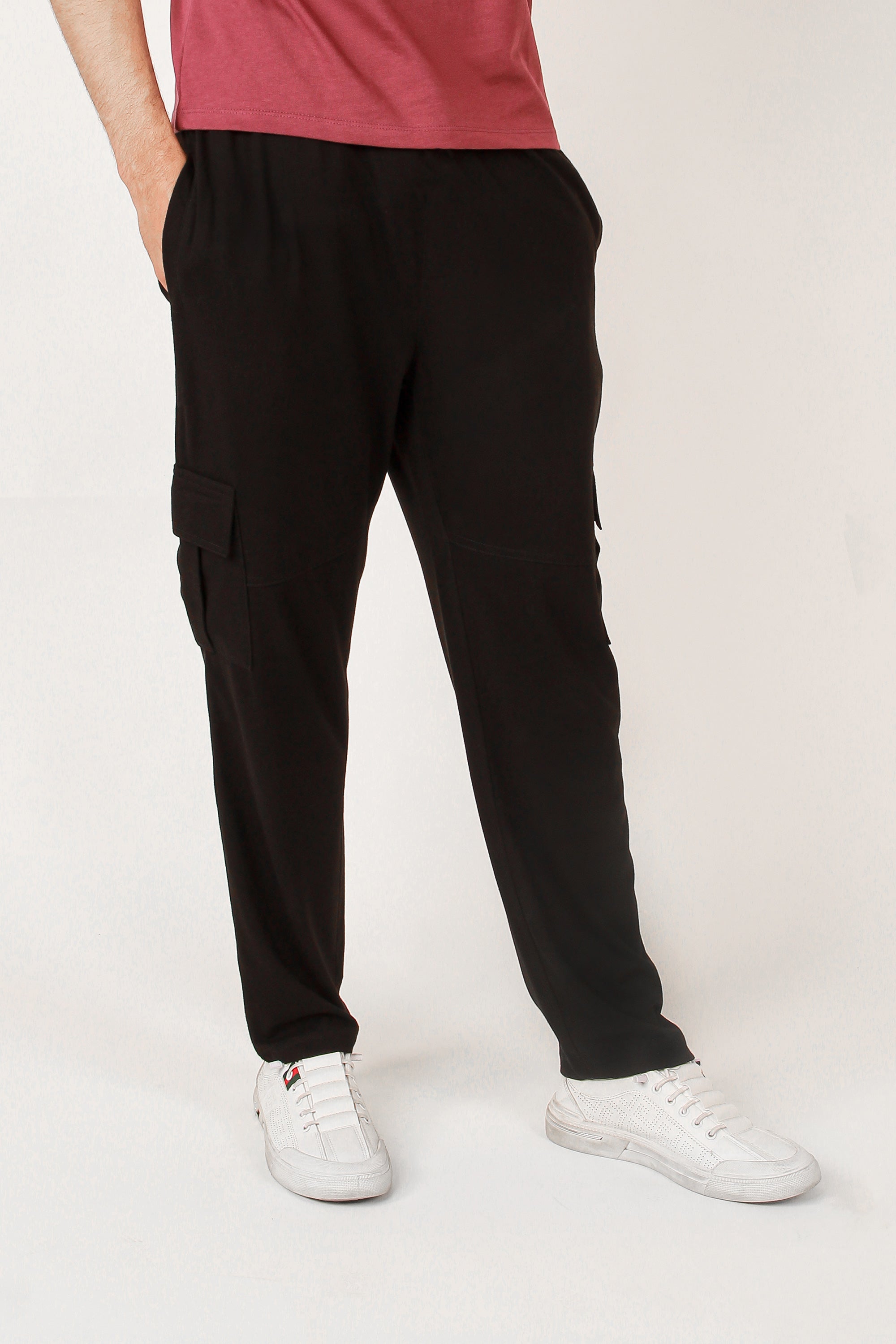 BLACK CARGO TROUSER FOR MEN