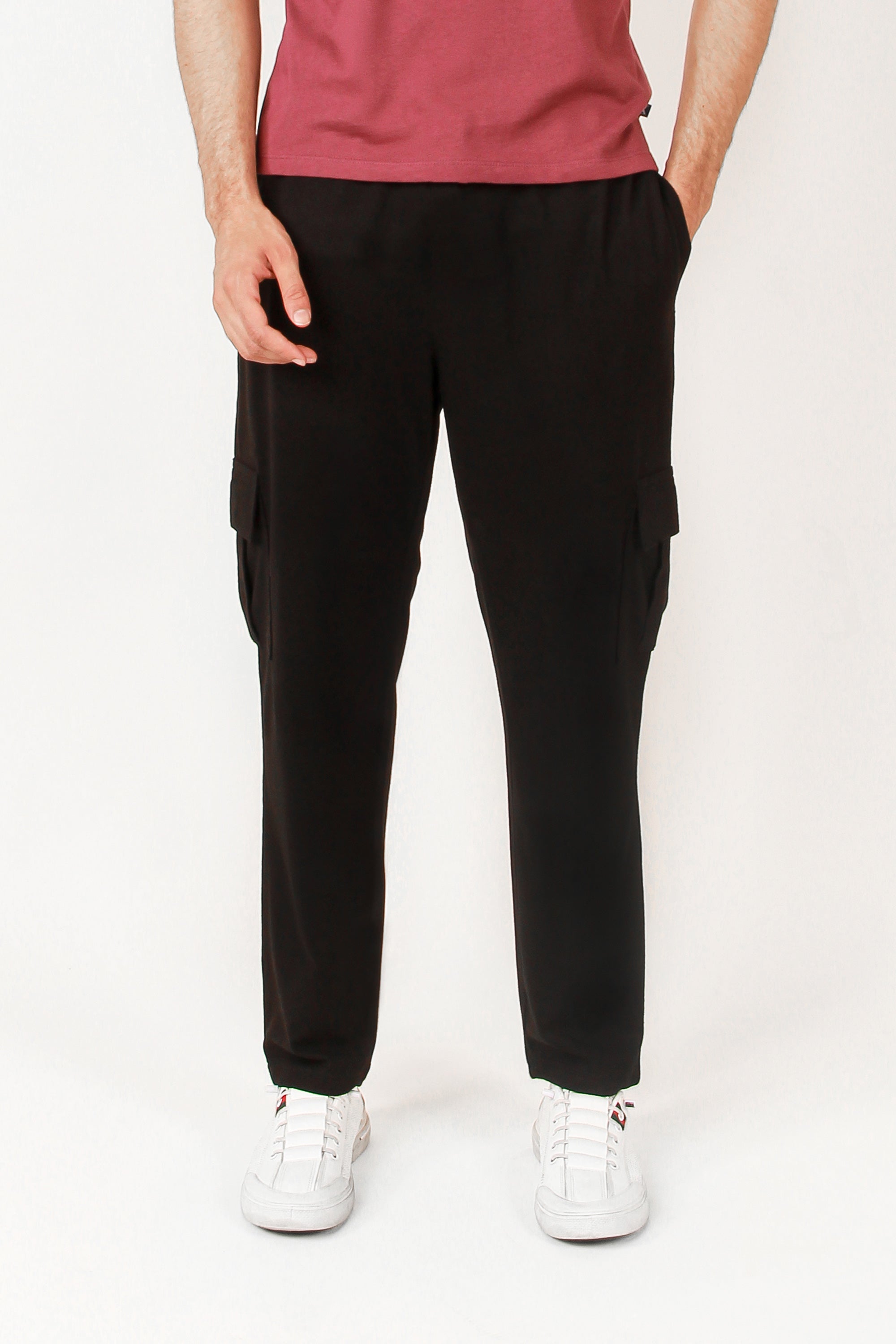 BLACK CARGO TROUSER FOR MEN