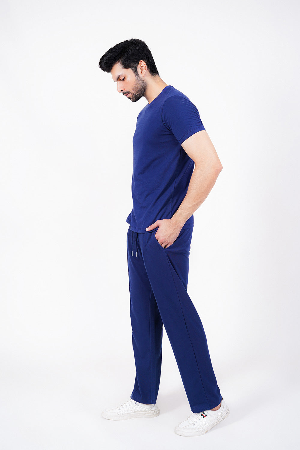 Relaxed Fit Navy Men Trouser