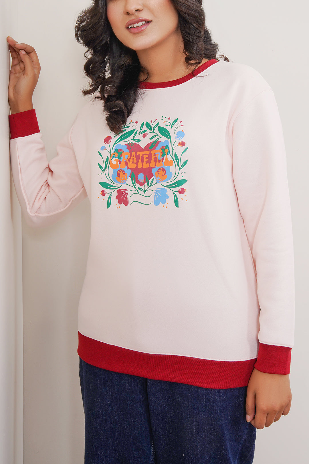 Women Relax Fit Floral Sweat Shirt