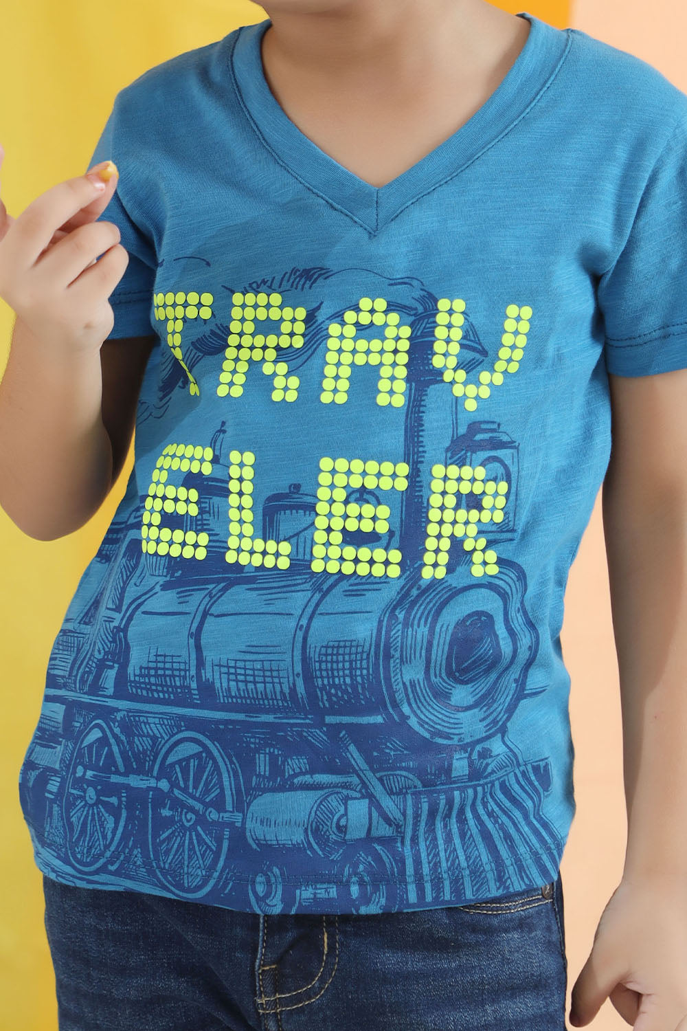 Traveler Train Graphic T-Shirt